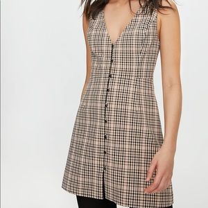 Aritzia Wilfred Suri Dress